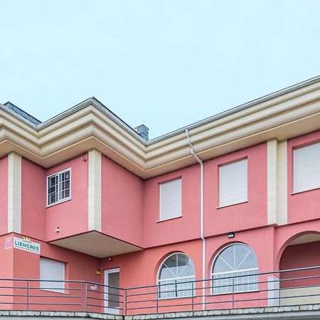 Liencres Apartamentos Eksteriør billede